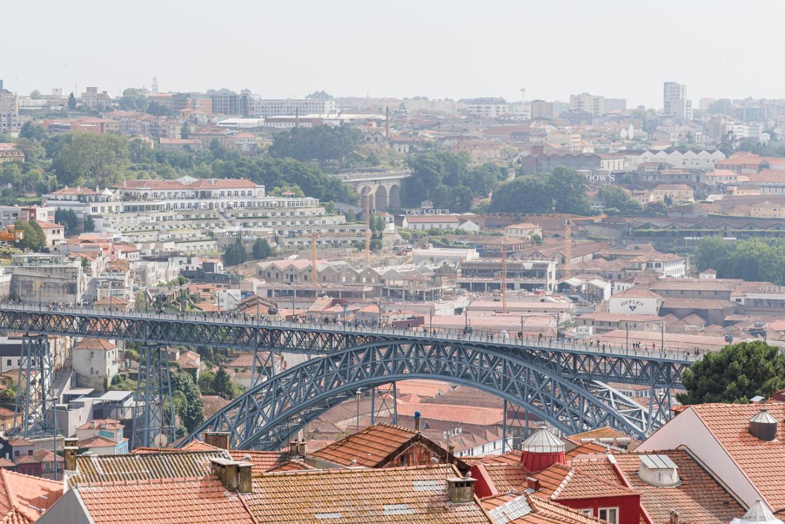 Guestready - Hemisphere Apt Porto Exterior photo